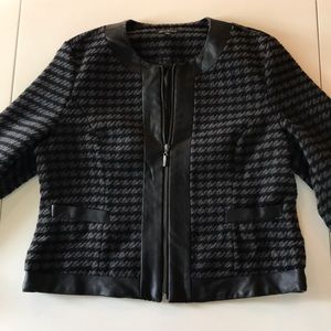 Hounds Tooth Blazer w/ Faux Leather Trim